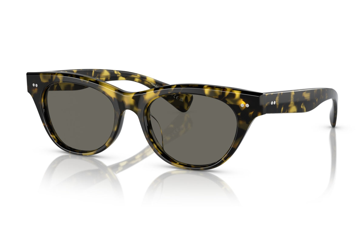Oliver Peoples Avelin Vintage DTBK sunglasses, angled view