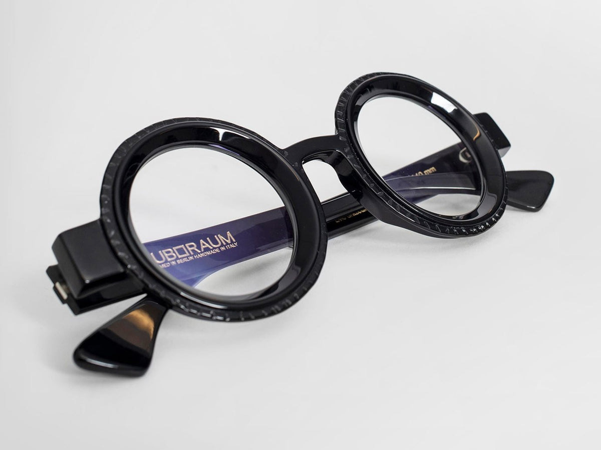 KUBORAUM Maske Z30 Black Shine eyeglasses, detail view
