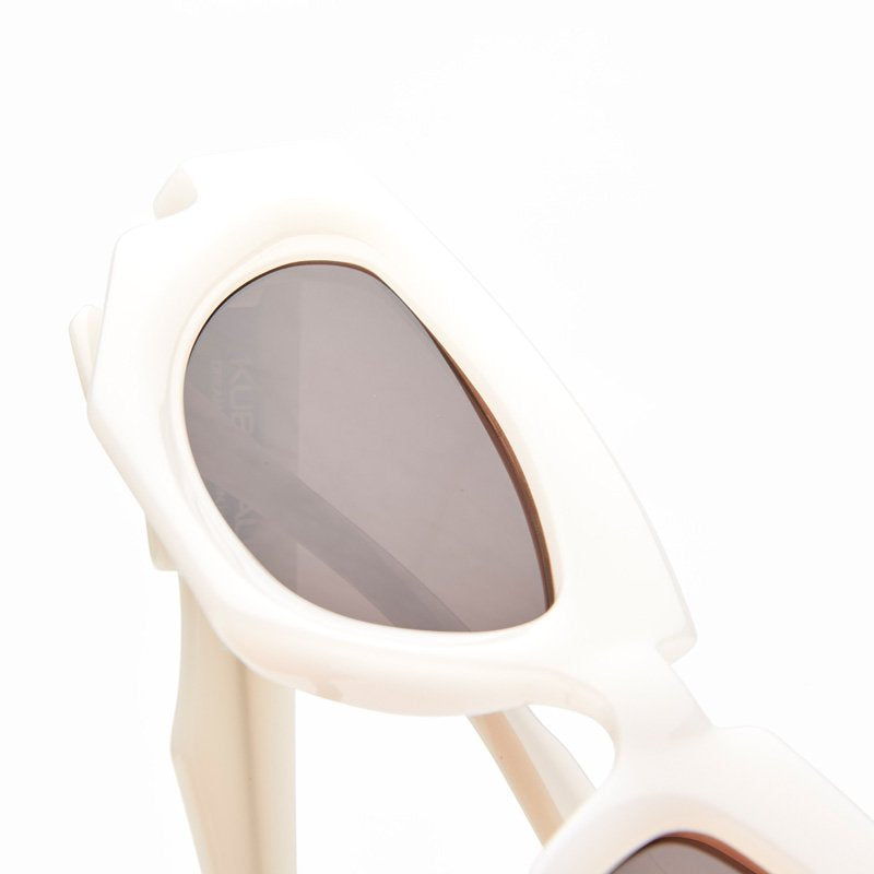 KUBORAUM Maske F5 White sunglasses, detail