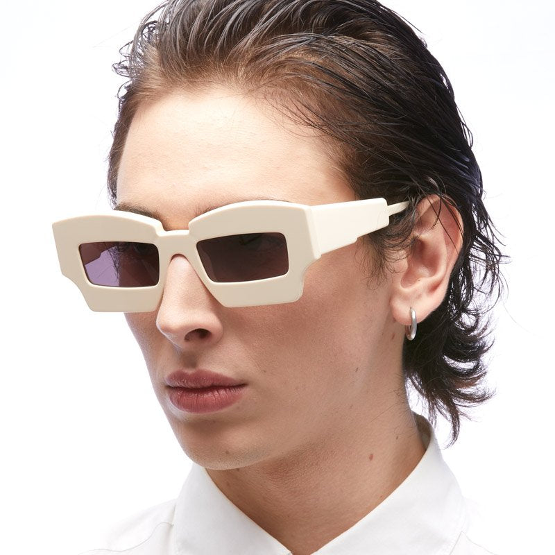 KUBORAUM Maske X6 Ivory sunglasses, worn