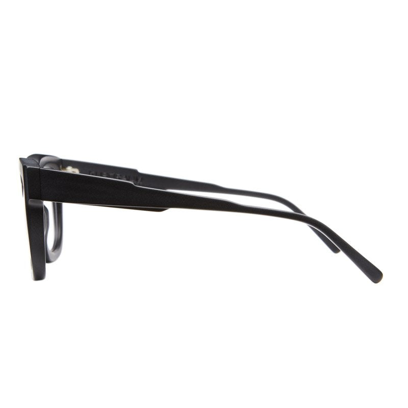 KUBORAUM Maske K4 Black Matt eyeglasses, angled view