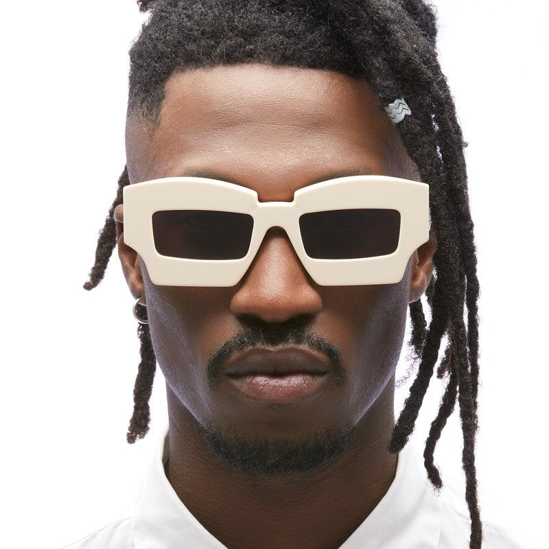 KUBORAUM Maske X6 Ivory sunglasses, worn