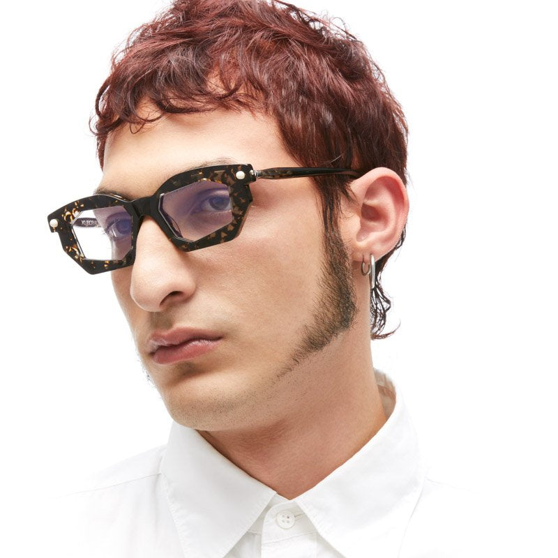 KUBORAUM Maske P14 Grey Yellow Havana eyeglasses, worn